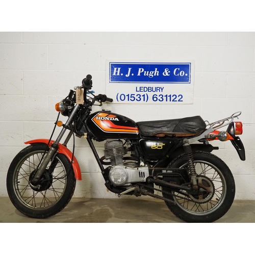 1032 - Honda XE50 motorcycle. 1978. 49cc.
Runs and last ridden last year. Import with nova reference number... 