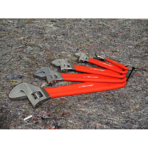 768 - Adjustable spanners - 5