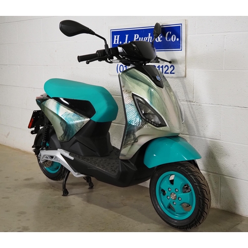 1036 - Piaggio Feng Chen Wang electric moped. 
Brand new and unregistered. Will be registered once sold. Co... 