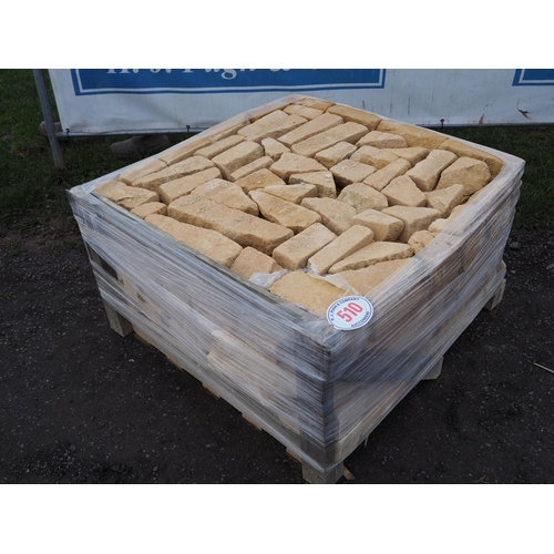 510 - Pallet of Cotswold stone bricks