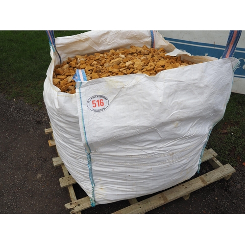 516 - Tote bag of Cotswold stone chippings