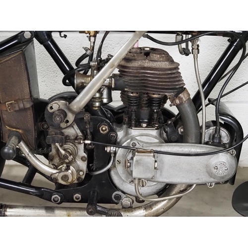 918 - Raleigh Model 15 de luxe motorcycle. 1929. 250cc
Frame No. 17483
Engine No. 1263
Engine turns over, ... 