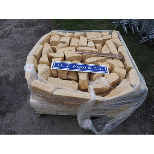 151 - Pallet of Cotswold stone bricks