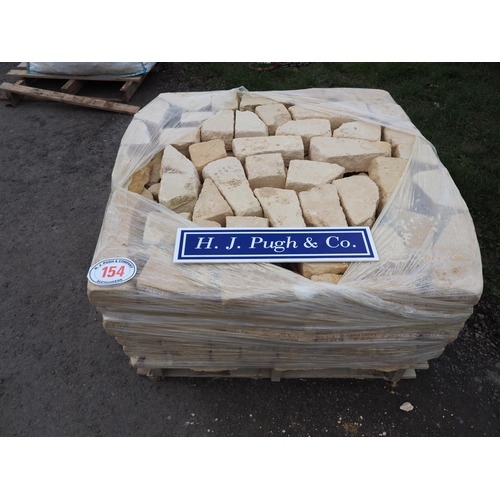154 - Pallet of Cotswold stone bricks