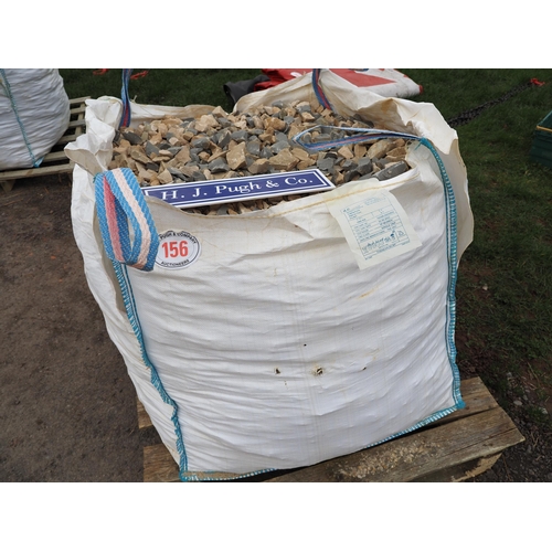 156 - Tote bag of Cotswold stone chippings