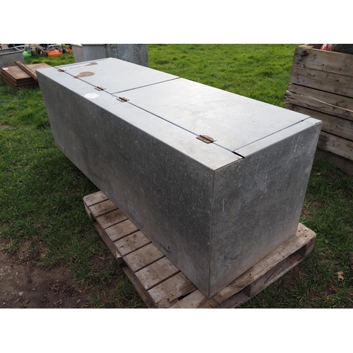 222 - 2 Section galvanised feed bin approx. 7ft