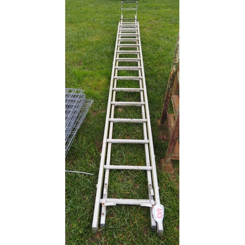 443 - Extending aluminium ladder
