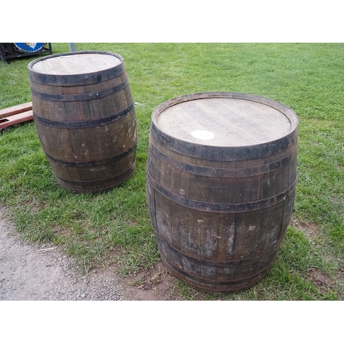 463 - Wooden barrels - 2