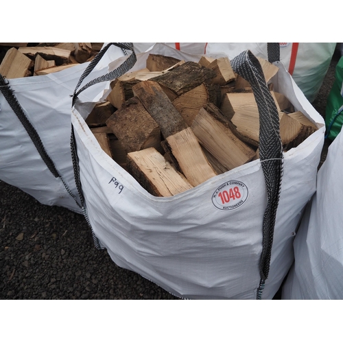 1048 - Split wood offcuts