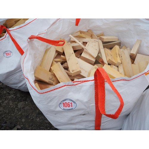 1061 - Split softwood offcuts