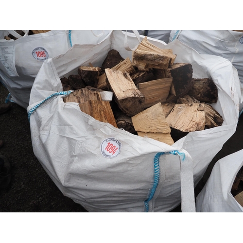 1094 - Split wood offcuts