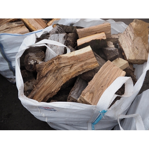 1105 - Split wood offcuts