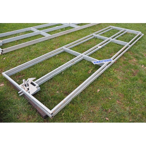 1187 - Galvanised door frames 15ft - 2