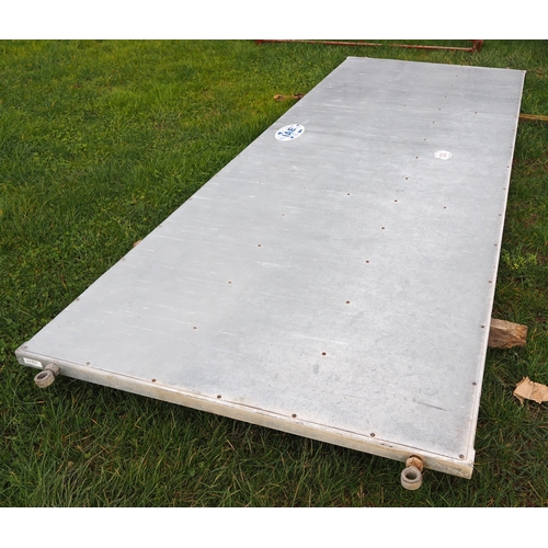 1235 - IAE Galvanised sheeted barrier 11½ft