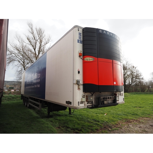1470 - Chereau Tecnogam 247 refrigeration trailer with carrier motor 44ft. Gross weight 40 ton. 2001