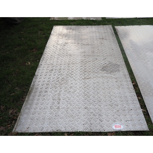 1554 - Aluminium chequer plate sheet 8 x 4ft