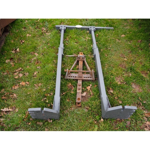 1576 - Sirocco roll frame and Massey Ferguson drawbar