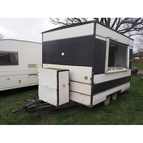 1594 - Twin axle catering trailer 10x6ft