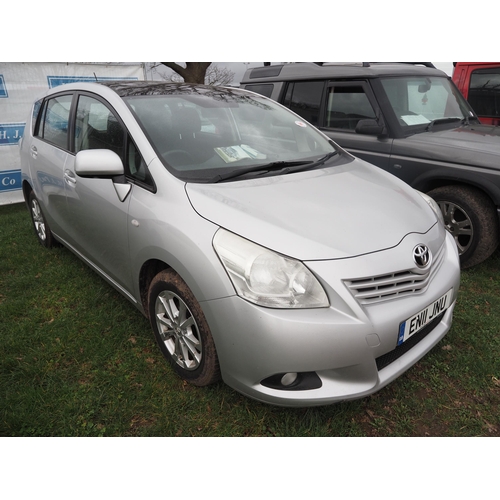 1601 - Toyota Verso, 2011. Manual. Damage to nearside rear. 105,970 Miles. MOT until 31/8/24. Reg. EN11 JNU... 