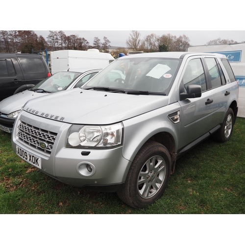 1635 - Land Rover Freelander 2 XS TD4.E, 2009. Runs and drives. Showing 97,663 miles, MOT until 30/06/24. R... 