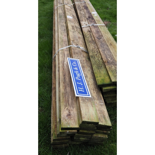 877 - Sawn timber 3.6m x100x25 - 24