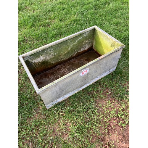 1279 - Water trough 3ft