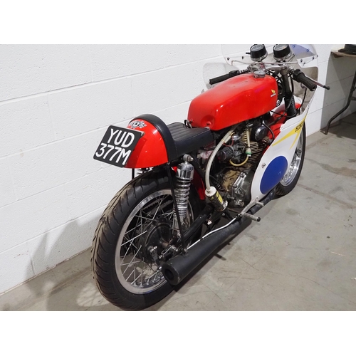 901A - Honda CB350 motorcycle. 1973. 325cc. 
Reg. YUD 377M. V5. No key.