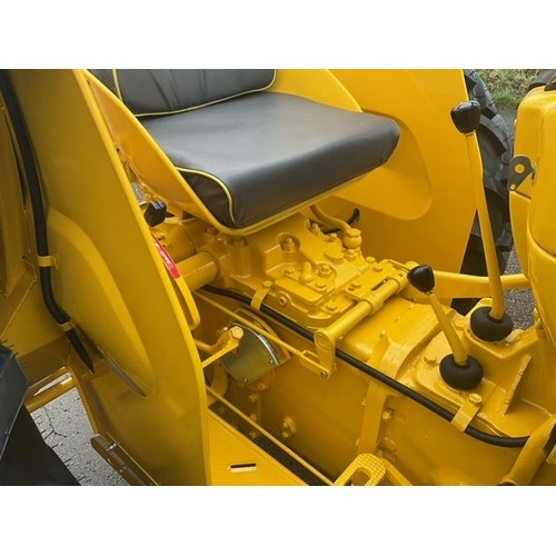 1120 - Massey Ferguson 20 industrial tractor. 1972. Fully restored and engine fully rebuilt. Absolutely per... 