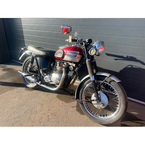 899 - Triumph Tiger 90 motorcycle. 1964.350cc.
Frame No- H30733
Engine No-H21981
Runs and rides.
c/w some ... 
