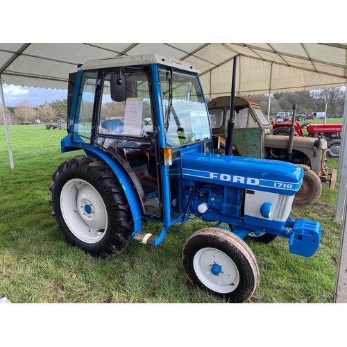 1122 - Ford 1710 tractor. 1987. Cab off for new floor, wings and rear panels. Complete chassis strip, new w... 