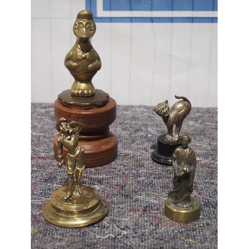 Brass Figurines & Miniatures for Sale at Auction