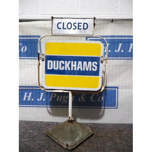 550 - Double sided forecourt sign - Duckhams