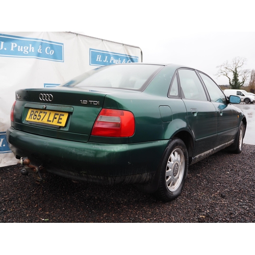 206 - Audi A4 1.9Tdi. 1998. 1896cc
Runs but needs attention. Last MOT expired Dec 2020.
Reg R657 LFE. Key,... 