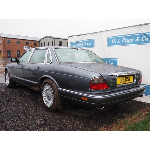 209 - Jaguar XJ Sovereign Auto Saloon. 1996. 3980cc
Runs and drives. MOT until 24.8.24. Comes with a folde... 