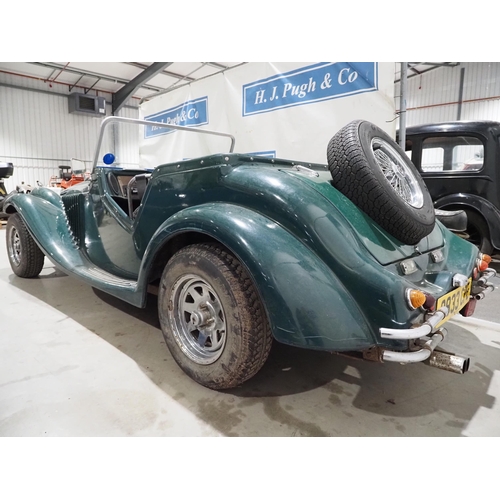 216 - Pilgrim Bulldog kit car. 1985. 1275cc
Runs but has been stored for some time. Based on a Morris Mari... 