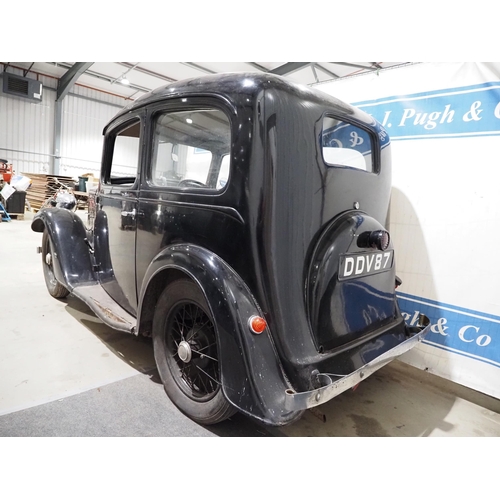 217 - Austin Seven Saloon. 1938. 858cc
Comes with continuation log book.
Reg. DDV 87. V5. Key