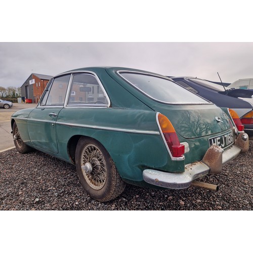 211 - MGB GT Saloon project. 1969. 1798cc
Last used in Aug 2022. Has been in the same family since 2002. C... 