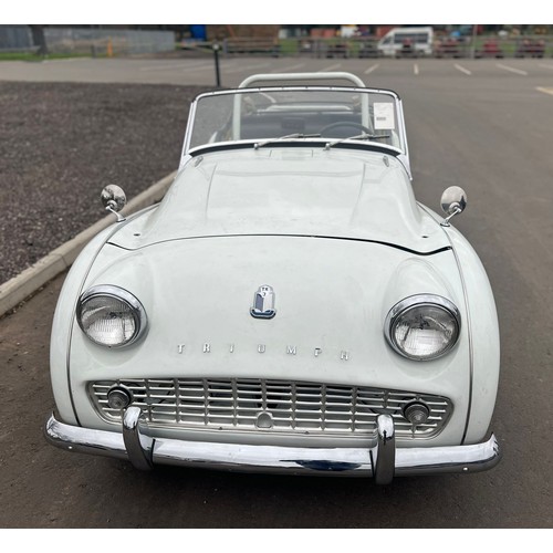 213 - Triumph TR3 Type 20 Roadster. 1991cc. 1961
Petrol. 4 Cylinder. Runs and Drives. 
US Import. Vin No. ... 