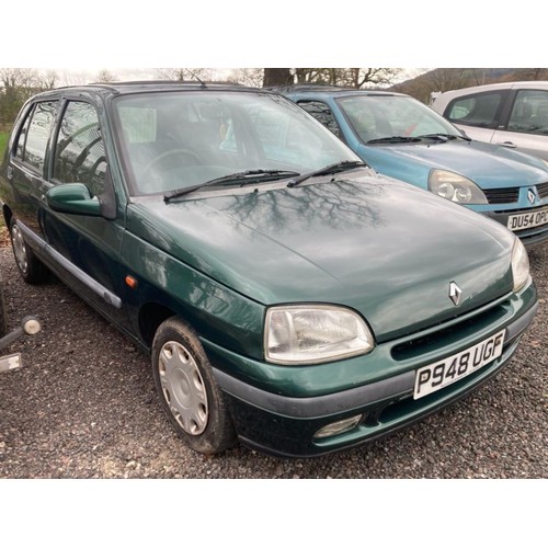 223 - Renault Clio RT hatchback auto. 1997. 1390cc
Runs and drives but needs a battery and was taken off t... 