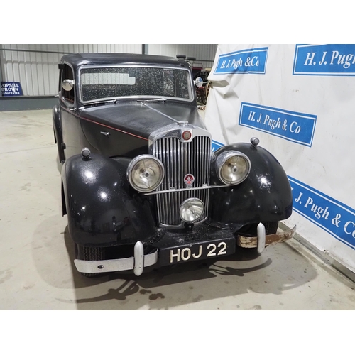 228 - Lea Francis Four-Light saloon. 1947. 1767cc
Chassis No. 2226
Engine No. 4885
Runs and drives. This c... 