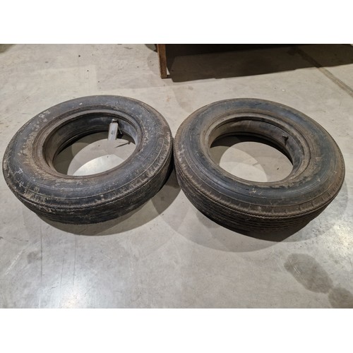 132 - Pair of Dunlop Road Speed RS5 tyres and inner tubes 6.70 H16