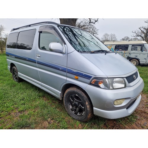 229 - Toyota Hi-Ace MPV. 1997. 2980cc
Runs and drives. MOT until 18.8.24. Good condition. Imported
Reg. R1... 