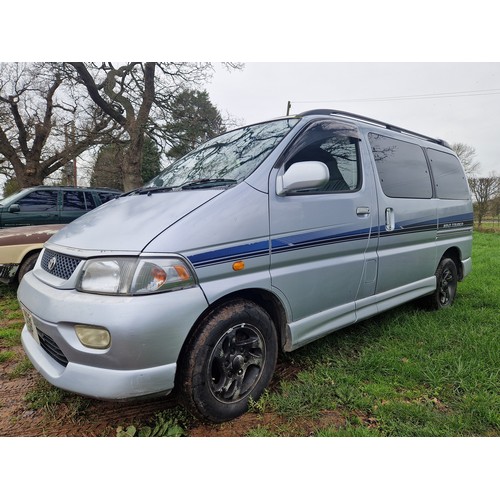 229 - Toyota Hi-Ace MPV. 1997. 2980cc
Runs and drives. MOT until 18.8.24. Good condition. Imported
Reg. R1... 