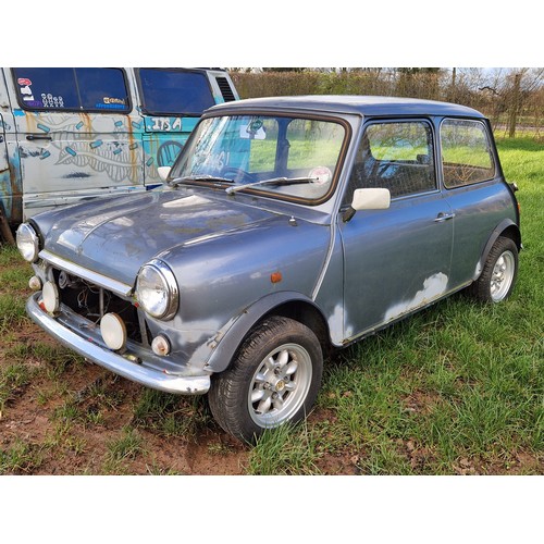 233 - Mini Studio 2 rolling chassis. 1991. 
Spares or repairs.
Reg. H225 MFX. V5