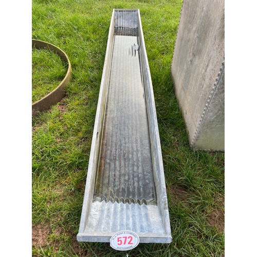 572 - Galvanised foot dip 9ft