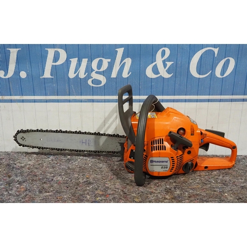 610 - Husqvarna 235 chainsaw