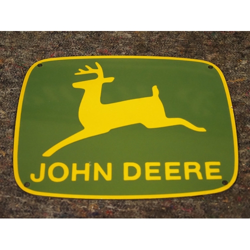 778 - Modern enamel sign - John Deere 11