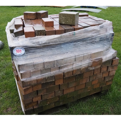 101 - Pallet of block pavers