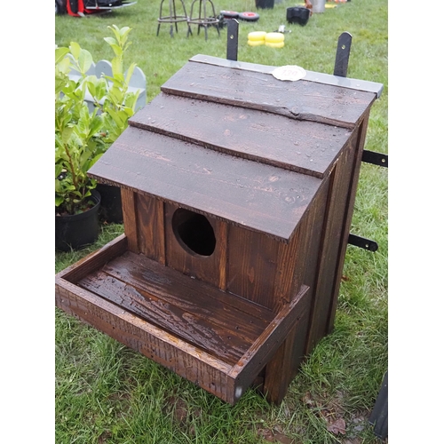 139 - Large owl box