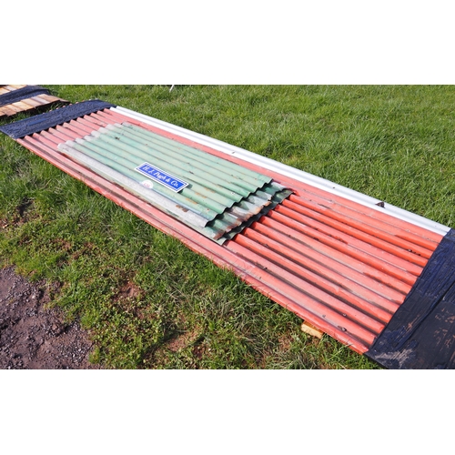 529 - Various roofing sheets